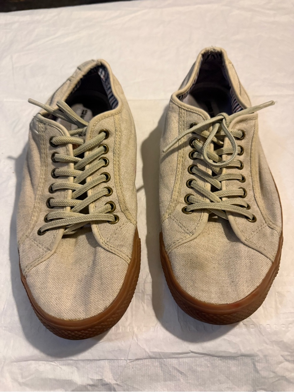 Casual Men's Canvas Sneakers in Beige with Gum Sole